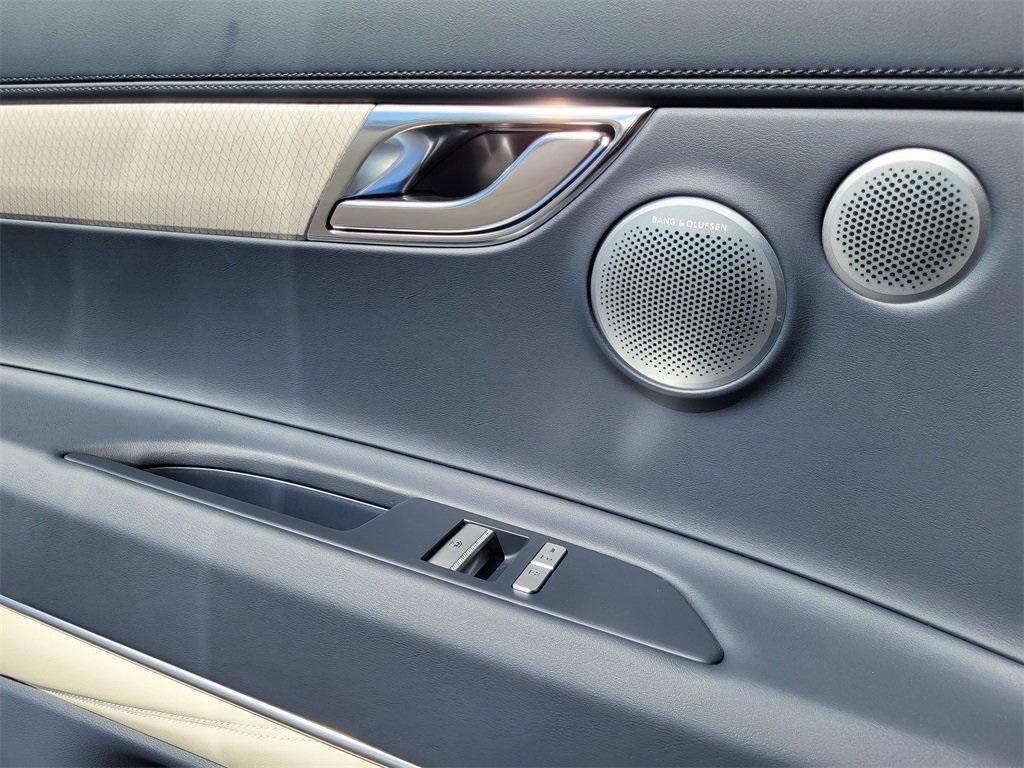 new 2026 Genesis GV80 car, priced at $85,584