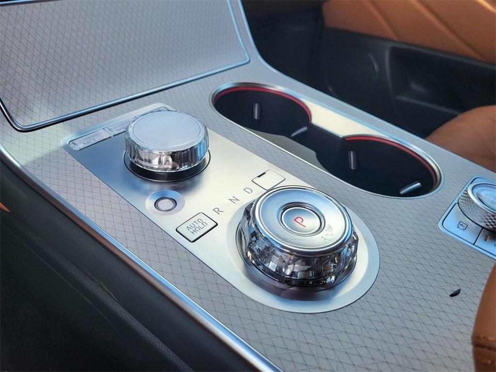 new 2025 Genesis GV80 car, priced at $82,685
