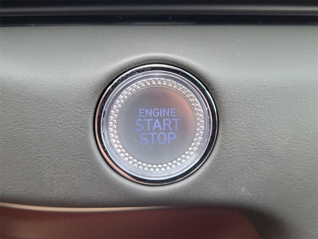 new 2025 Genesis GV80 car, priced at $82,935
