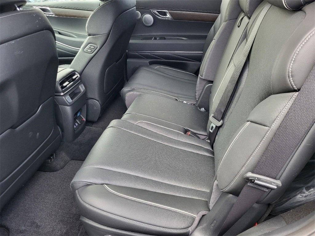 new 2025 Genesis GV80 car, priced at $75,600
