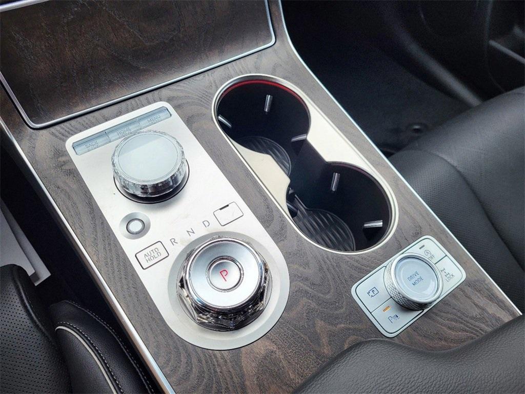 new 2025 Genesis GV80 car, priced at $75,600
