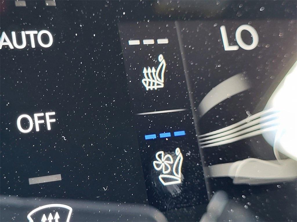 new 2026 Genesis GV80 car, priced at $86,809