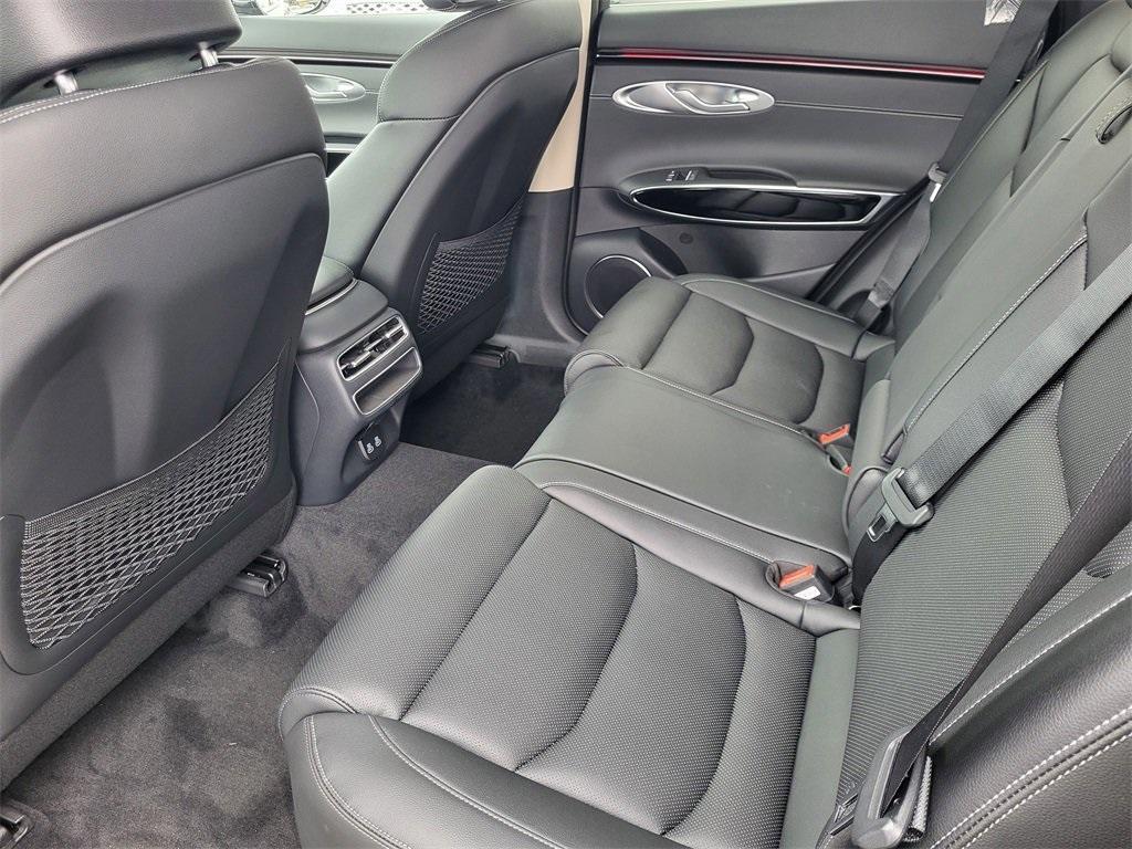 new 2026 Genesis GV70 car
