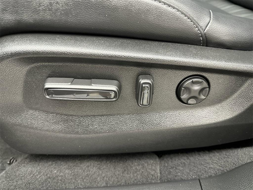 used 2021 Honda CR-V car, priced at $30,299