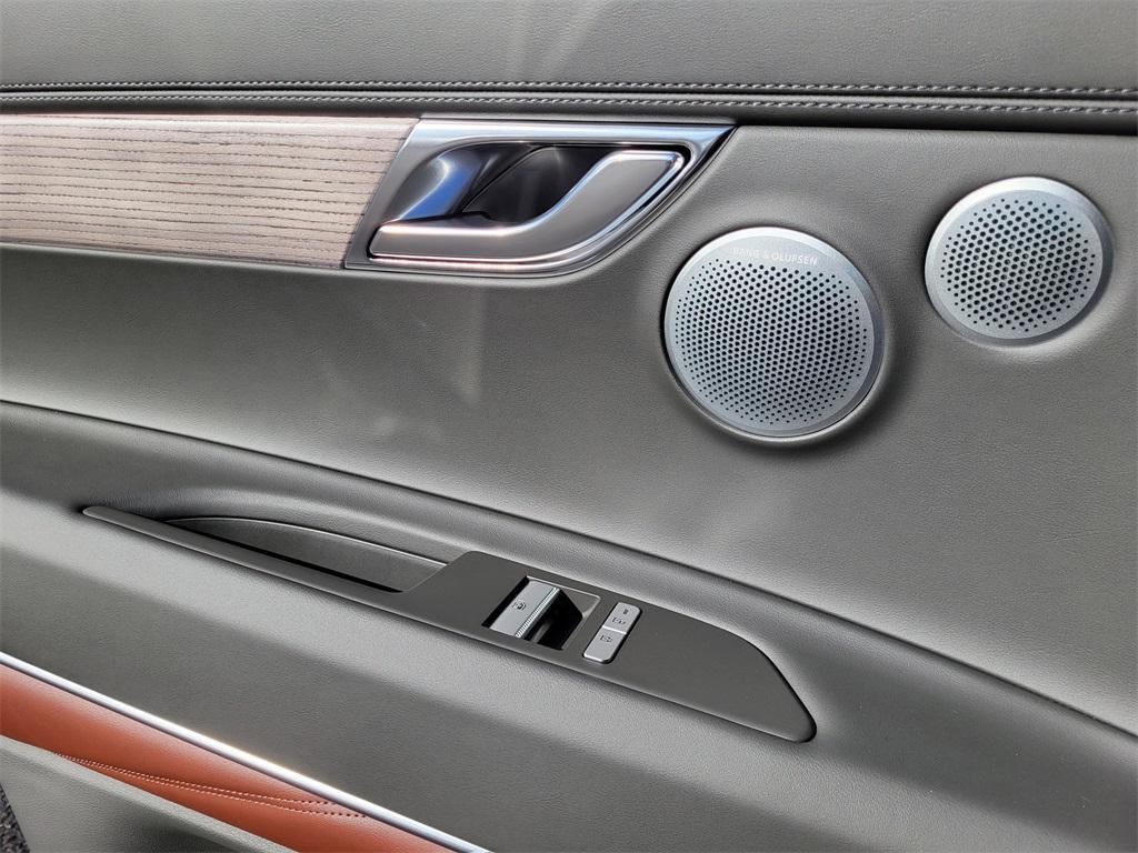 new 2026 Genesis GV80 car, priced at $85,889