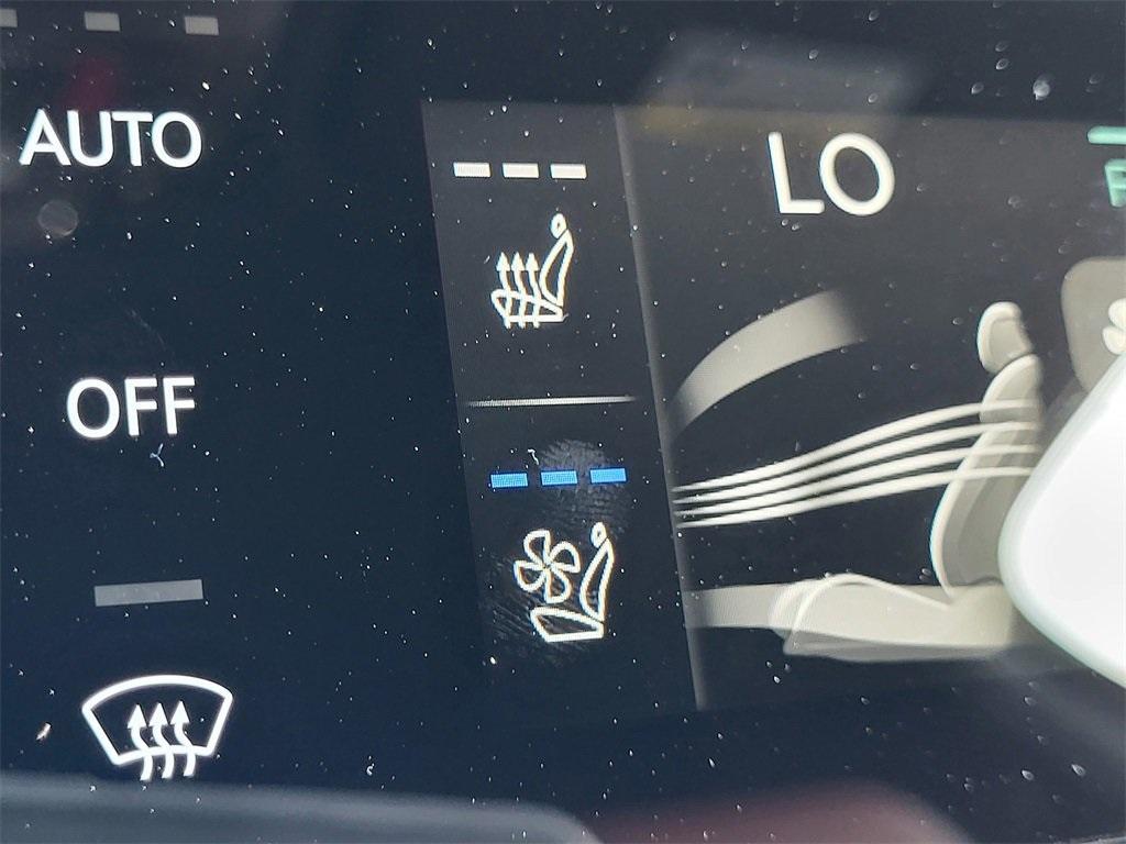 new 2026 Genesis GV80 car, priced at $85,274