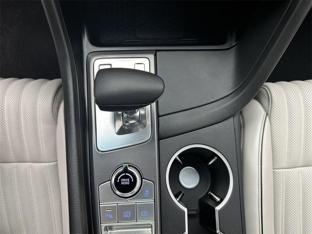 used 2025 Genesis G70 car, priced at $46,800