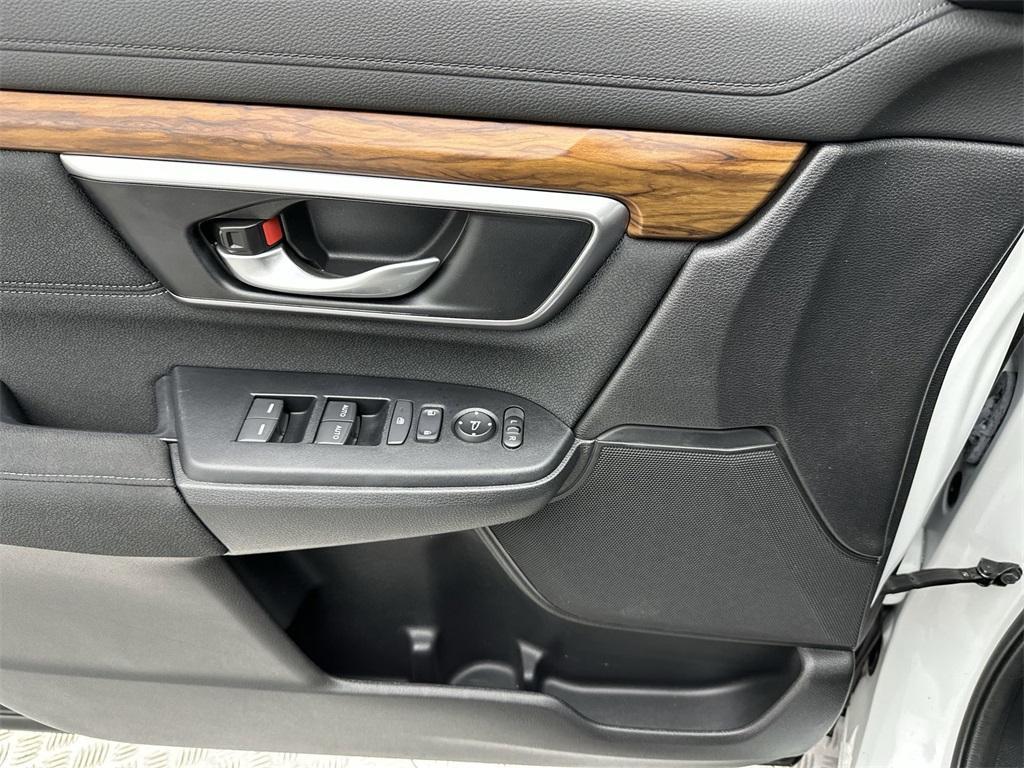 used 2022 Honda CR-V car, priced at $30,000