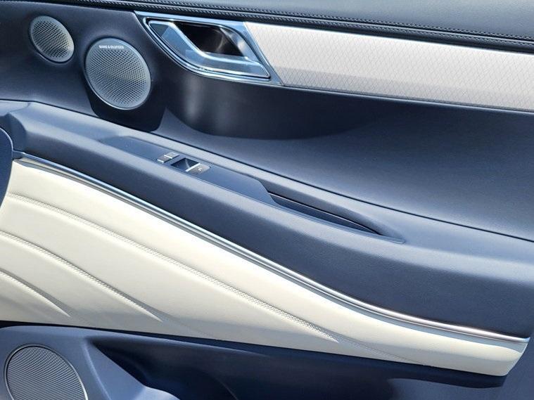new 2025 Genesis GV80 car, priced at $82,815