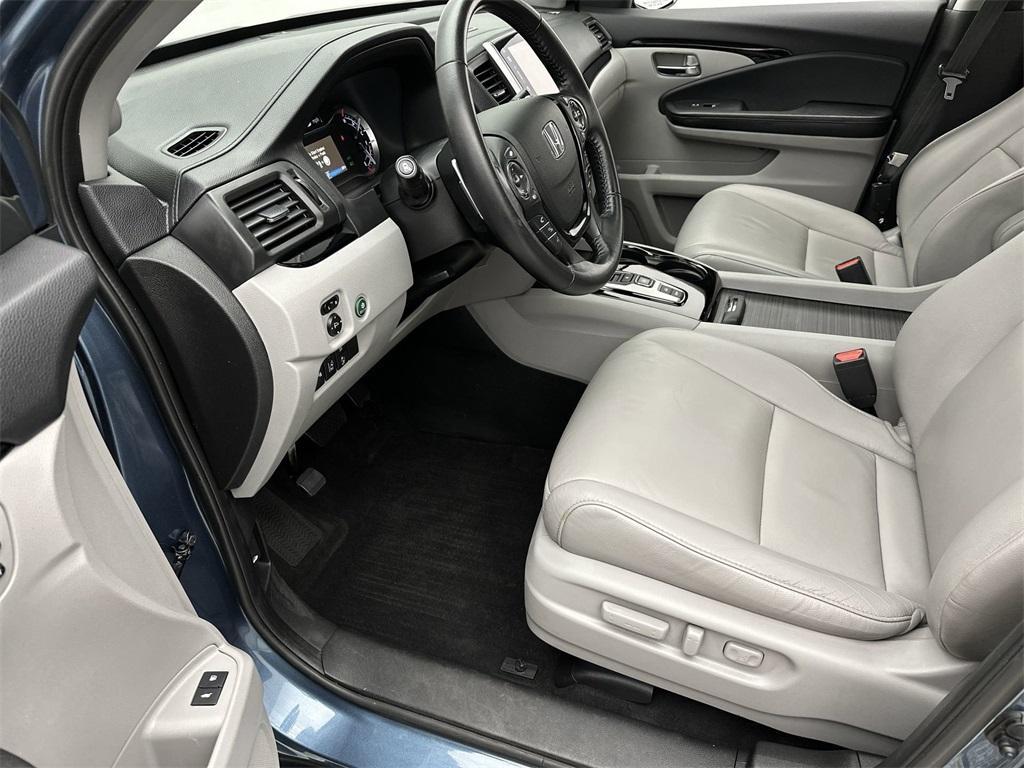 used 2016 Honda Pilot car, priced at $13,299