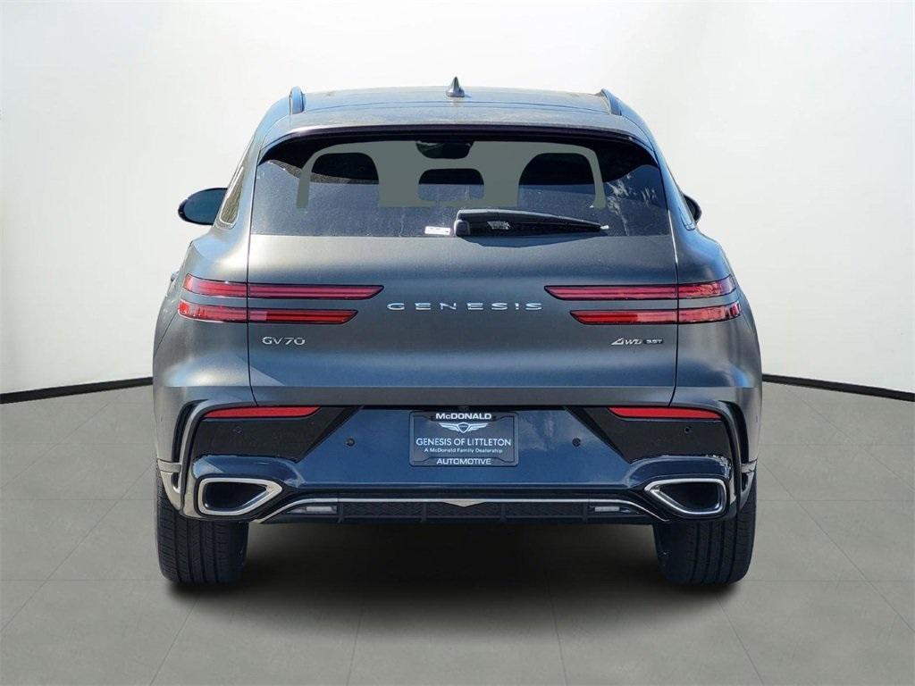 new 2026 Genesis GV70 car