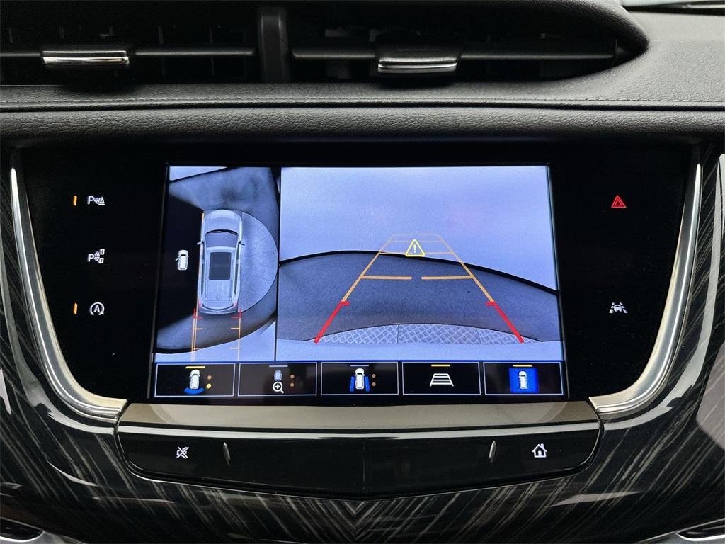 used 2022 Cadillac XT6 car, priced at $36,299