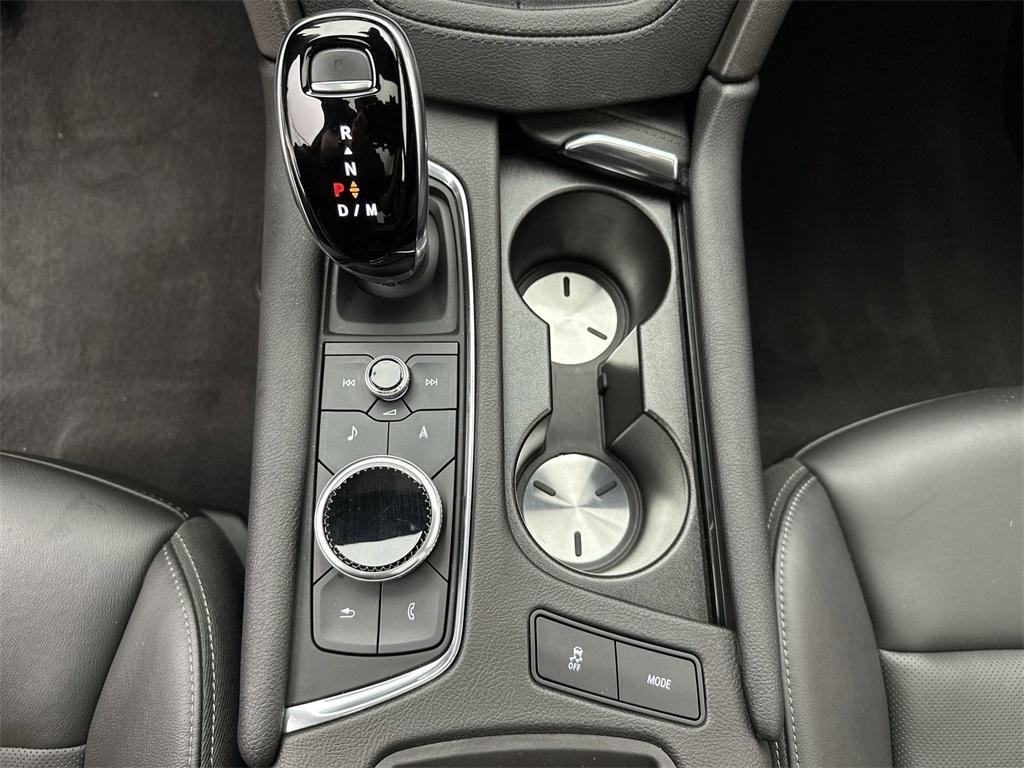 used 2022 Cadillac XT6 car, priced at $36,299