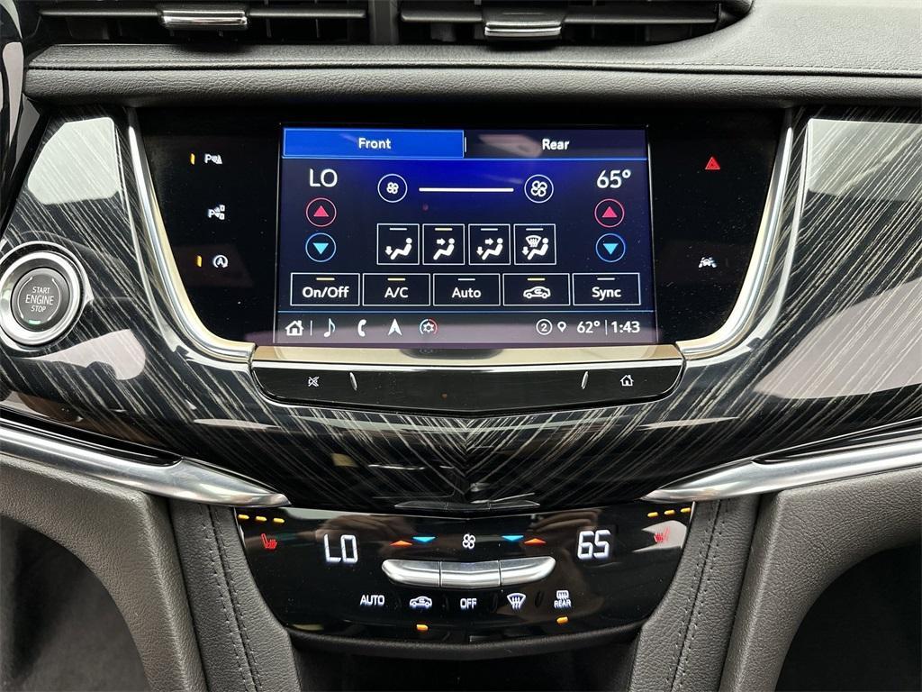 used 2022 Cadillac XT6 car, priced at $36,299
