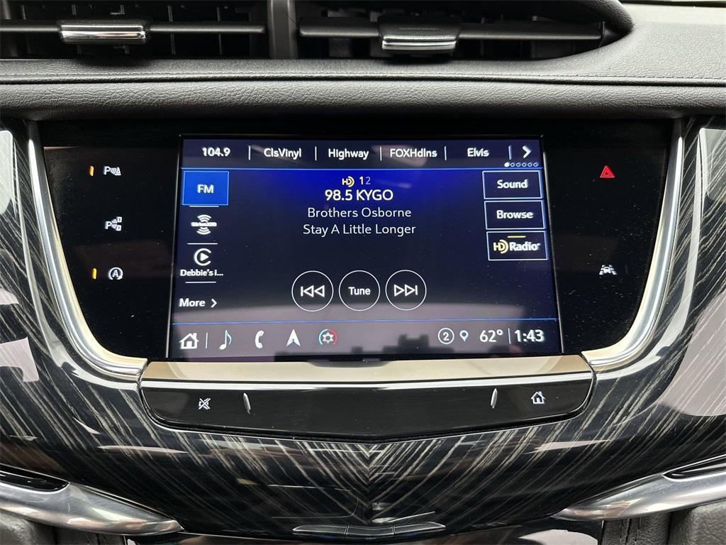 used 2022 Cadillac XT6 car, priced at $36,299