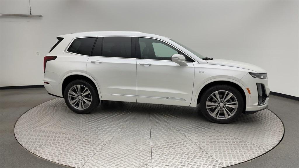 used 2022 Cadillac XT6 car, priced at $36,299