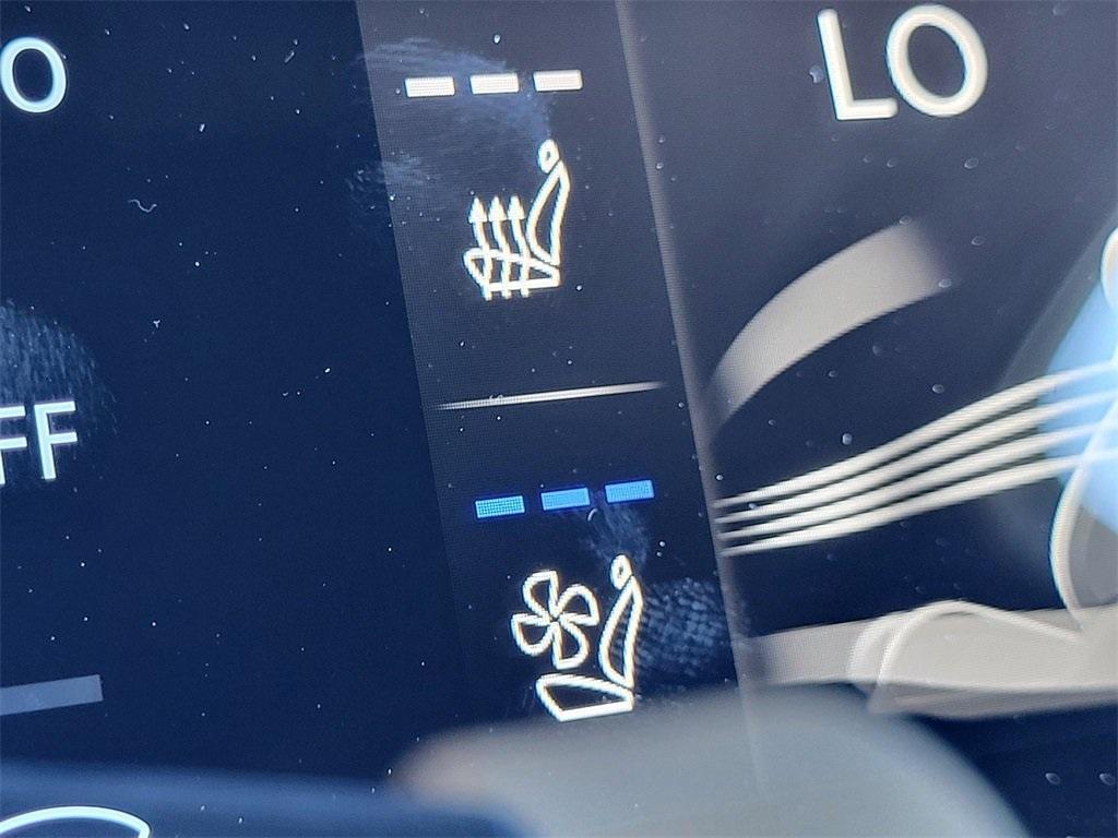 new 2026 Genesis GV80 car, priced at $85,584