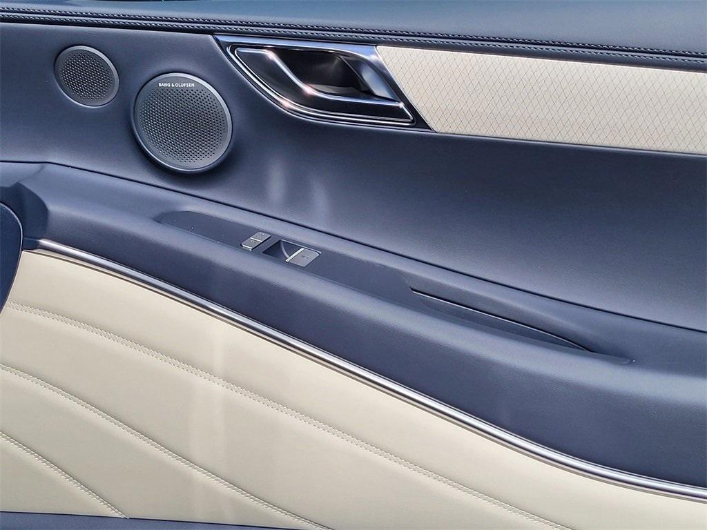 new 2026 Genesis GV80 car, priced at $85,584