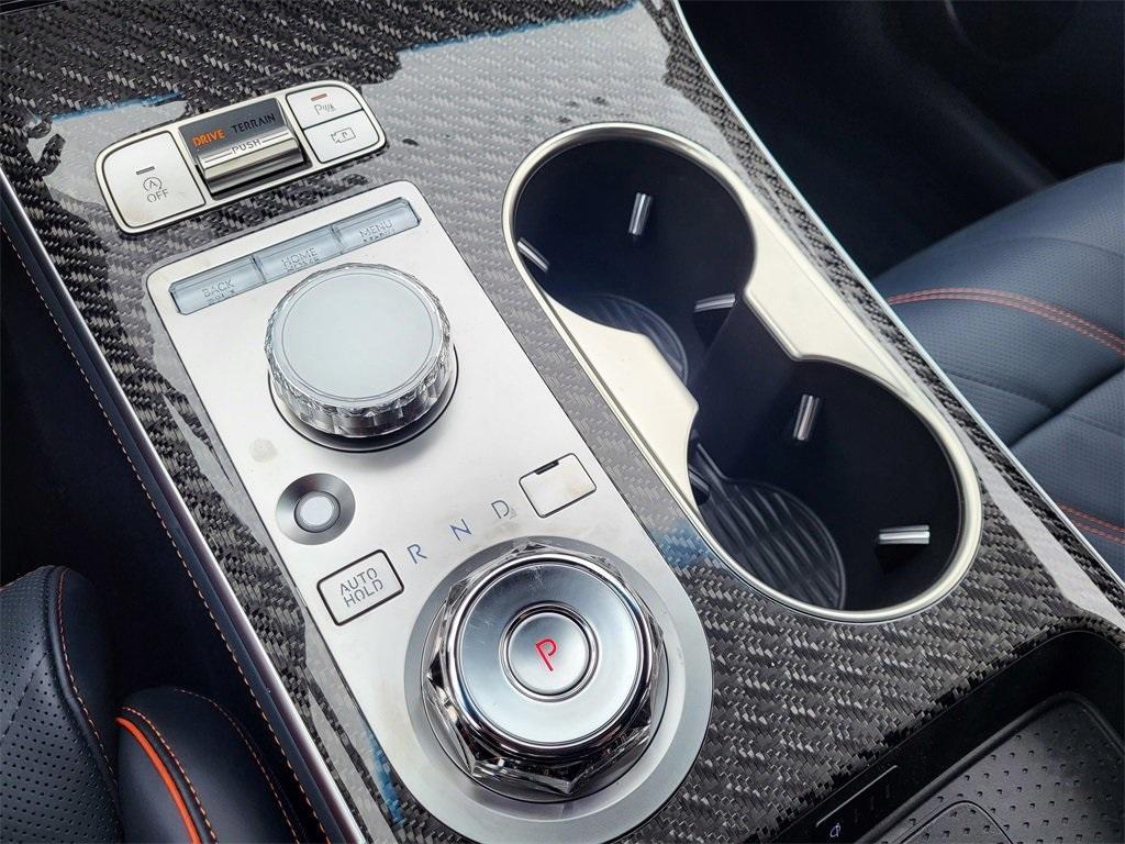 new 2026 Genesis GV70 car