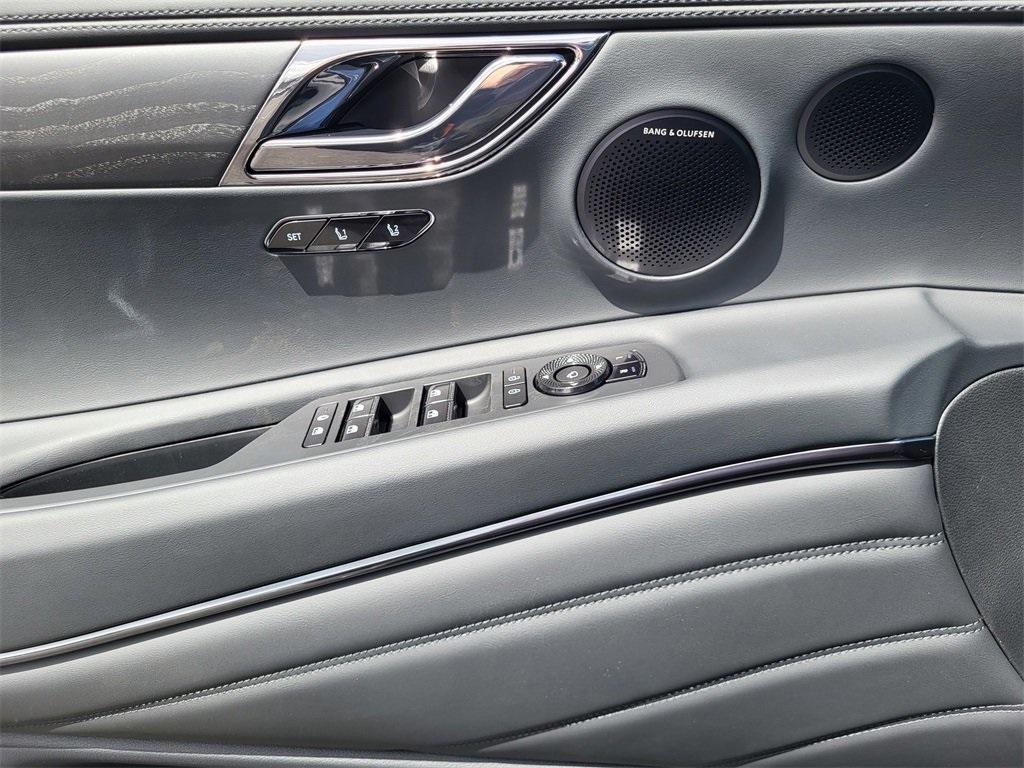 new 2026 Genesis GV80 car, priced at $86,779