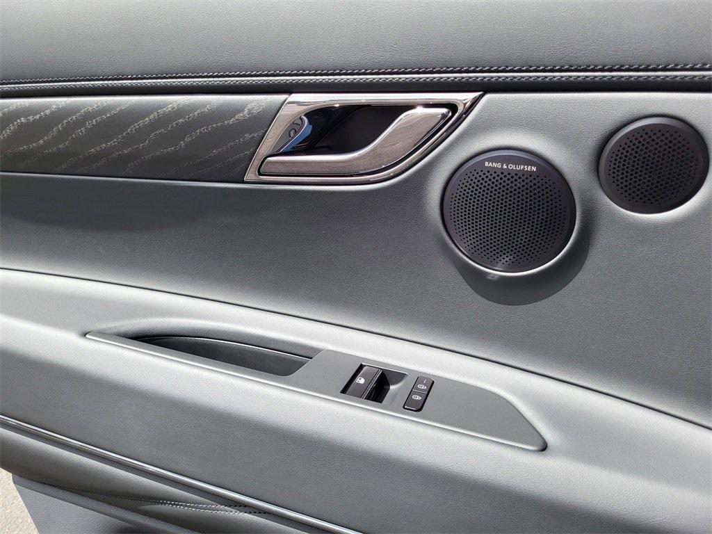 new 2026 Genesis GV80 car, priced at $86,779