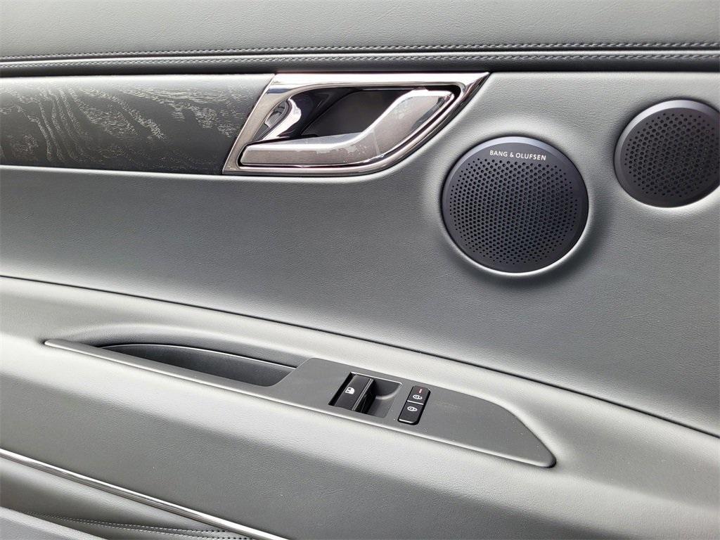 new 2026 Genesis GV80 car, priced at $86,744