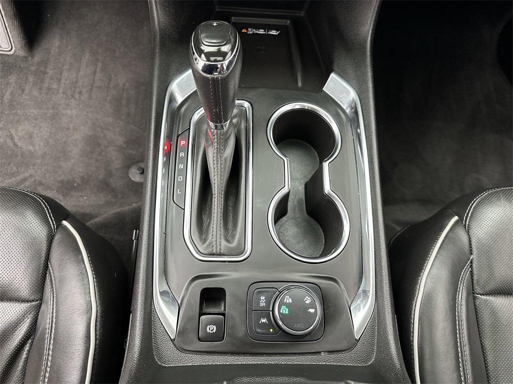 used 2020 Chevrolet Traverse car, priced at $29,799