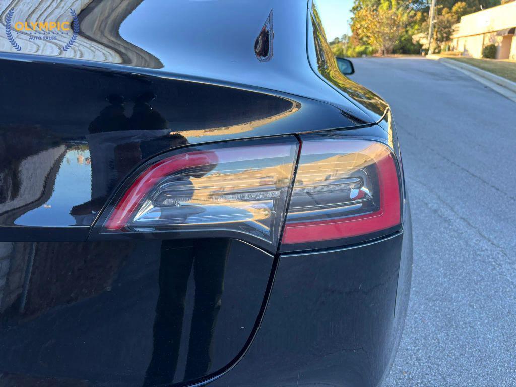 used 2022 Tesla Model 3 car, priced at $20,725