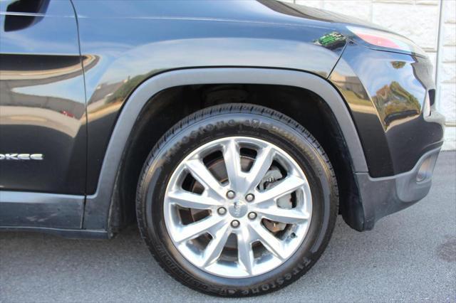 used 2014 Jeep Cherokee car, priced at $12,510