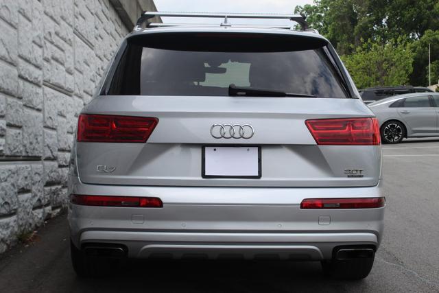 used 2017 Audi Q7 car
