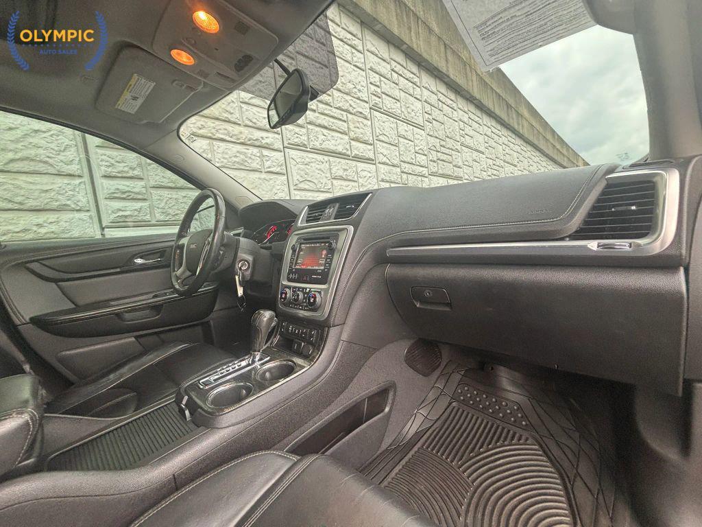 used 2015 GMC Acadia car, priced at $7,995
