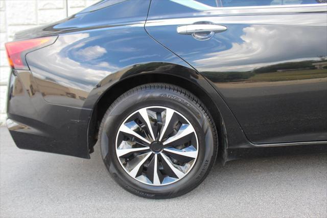 used 2019 Nissan Altima car