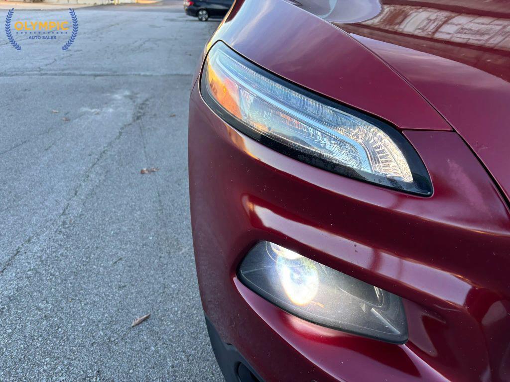 used 2017 Jeep Cherokee car, priced at $12,925