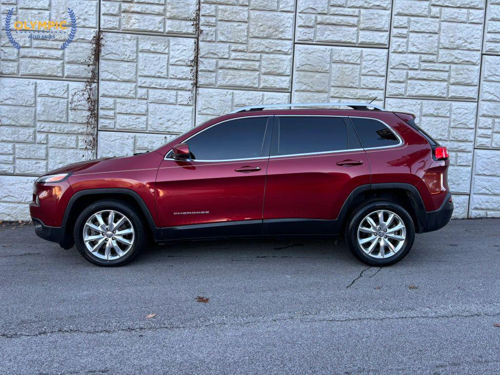 used 2017 Jeep Cherokee car, priced at $12,925