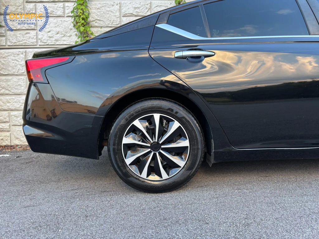 used 2019 Nissan Altima car, priced at $12,400
