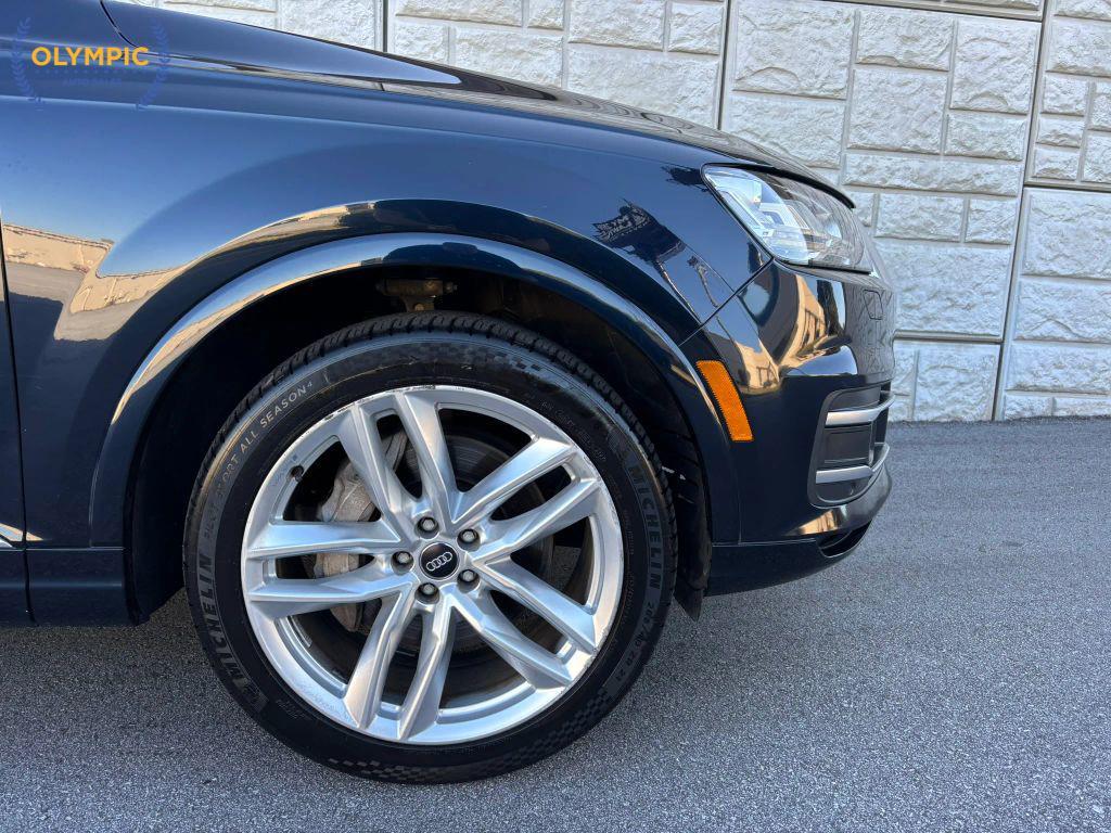 used 2018 Audi Q7 car, priced at $19,750