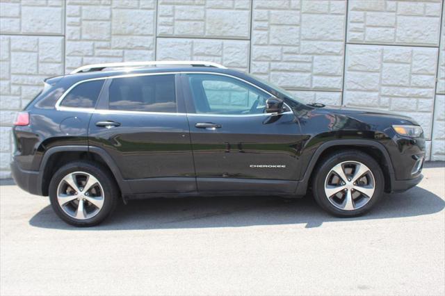 used 2019 Jeep Cherokee car, priced at $15,500