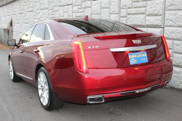 used 2017 Cadillac XTS car