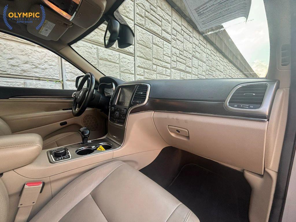 used 2014 Jeep Grand Cherokee car, priced at $10,995