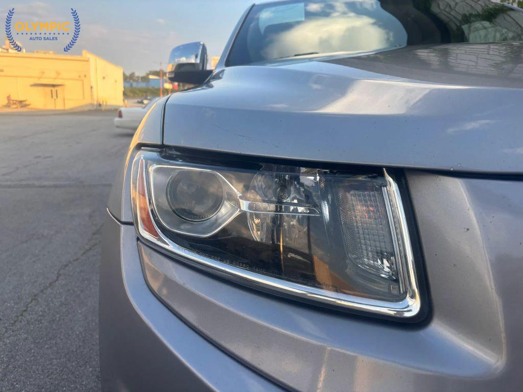 used 2014 Jeep Grand Cherokee car, priced at $10,995