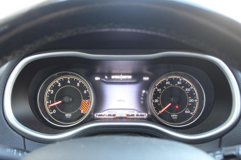 used 2014 Jeep Cherokee car, priced at $10,995