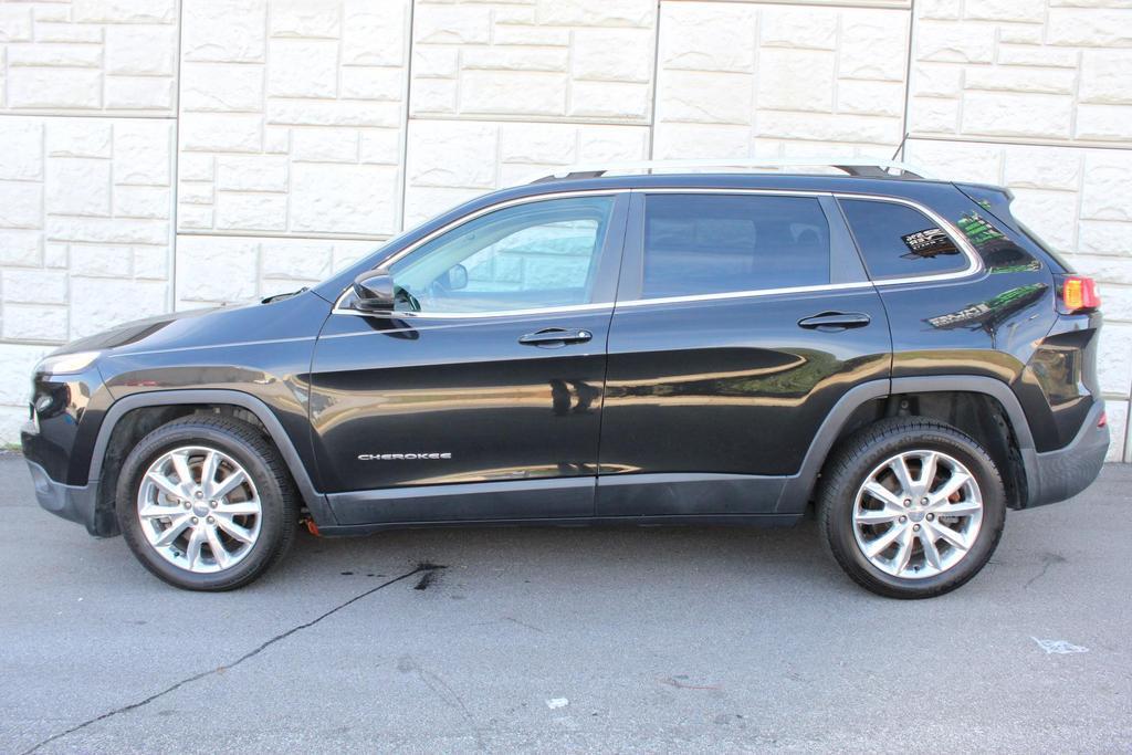 used 2014 Jeep Cherokee car, priced at $10,995