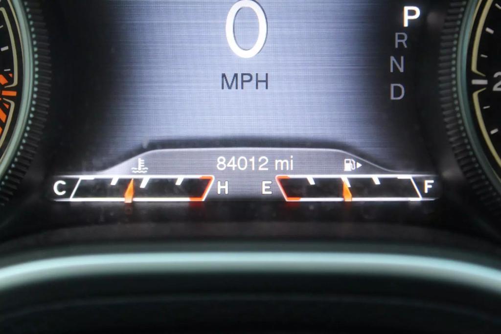 used 2014 Jeep Cherokee car, priced at $10,995