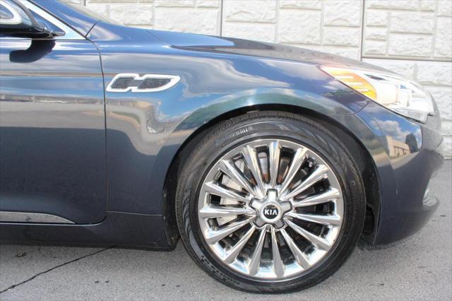 used 2015 Kia K900 car, priced at $14,560