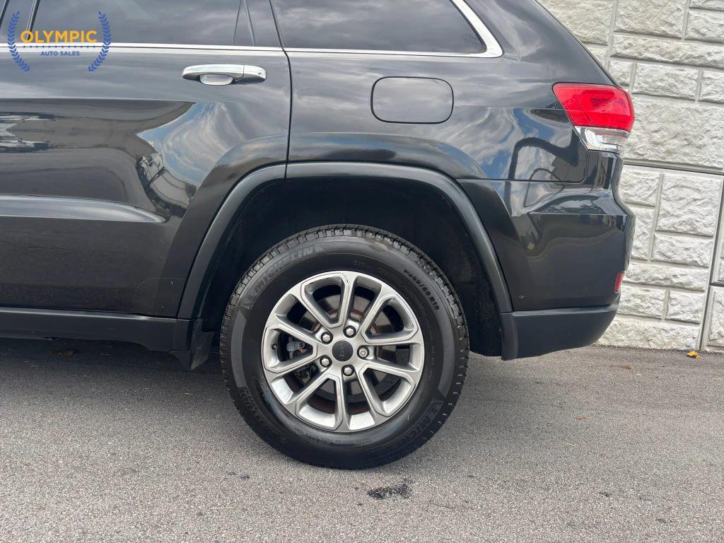 used 2015 Jeep Grand Cherokee car, priced at $14,230