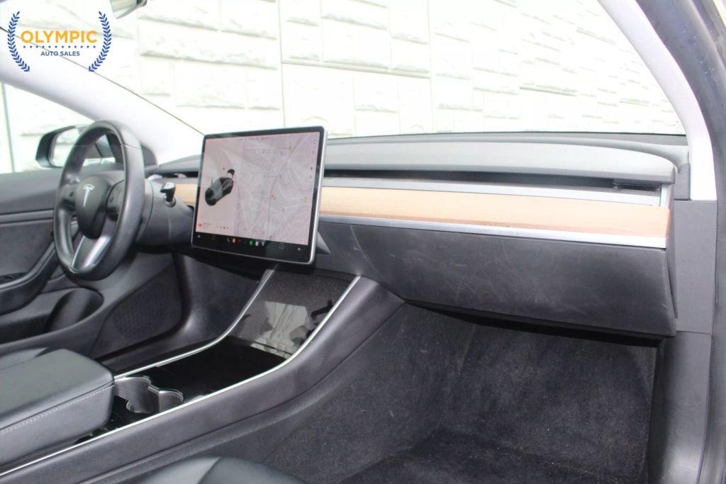 used 2019 Tesla Model 3 car