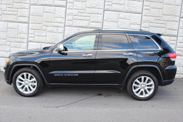 used 2017 Jeep Grand Cherokee car, priced at $16,795