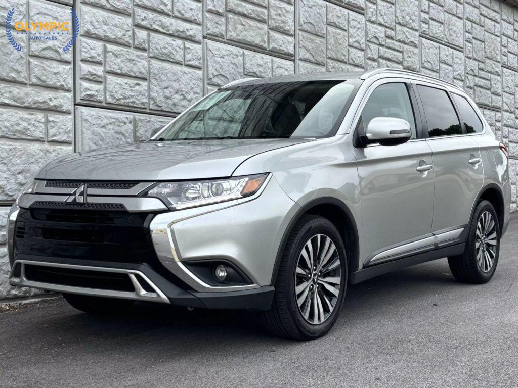 used 2020 Mitsubishi Outlander car, priced at $11,995