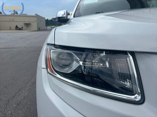 used 2014 Jeep Grand Cherokee car, priced at $15,495