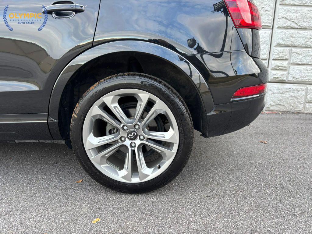 used 2015 Audi Q3 car, priced at $12,400